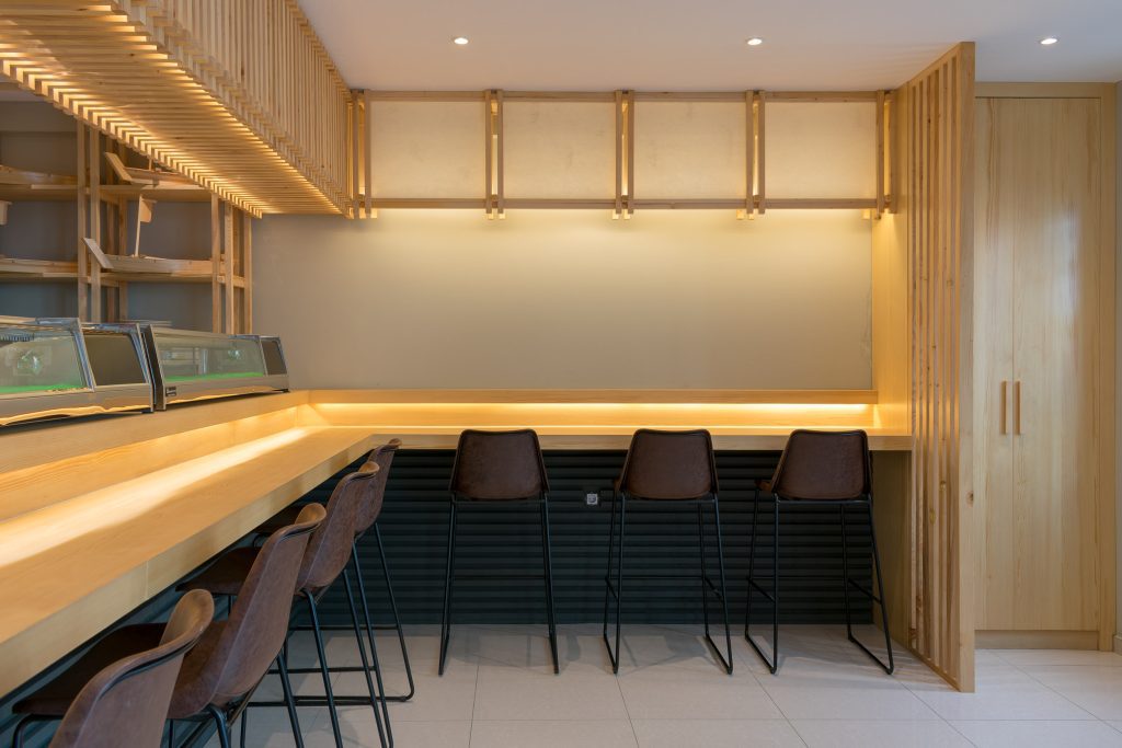 Sushi bar